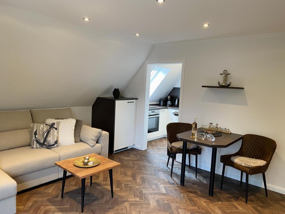 Haus Larum App. 6 *